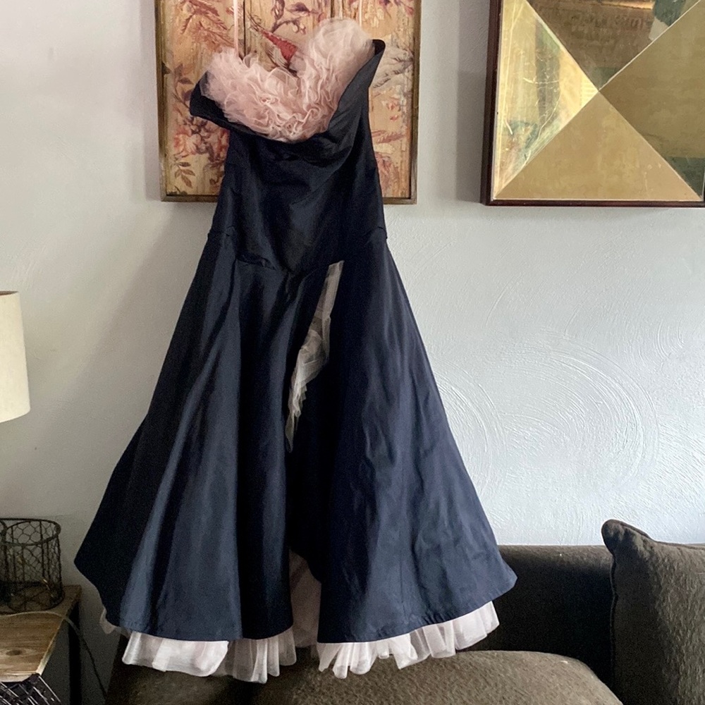 VINTAGE DESIGNER DRESS BLACK PINK RUFFLE BUSTIER FULL SKIRT EVENING GOWN PARTY